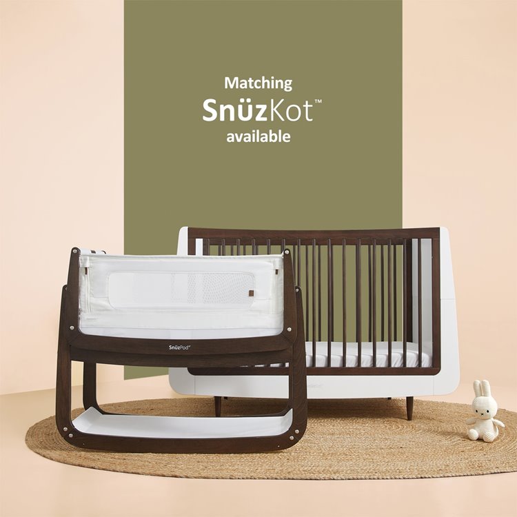 SnuzPod4  Bedside Crib The Natural Edit 'Ebony'