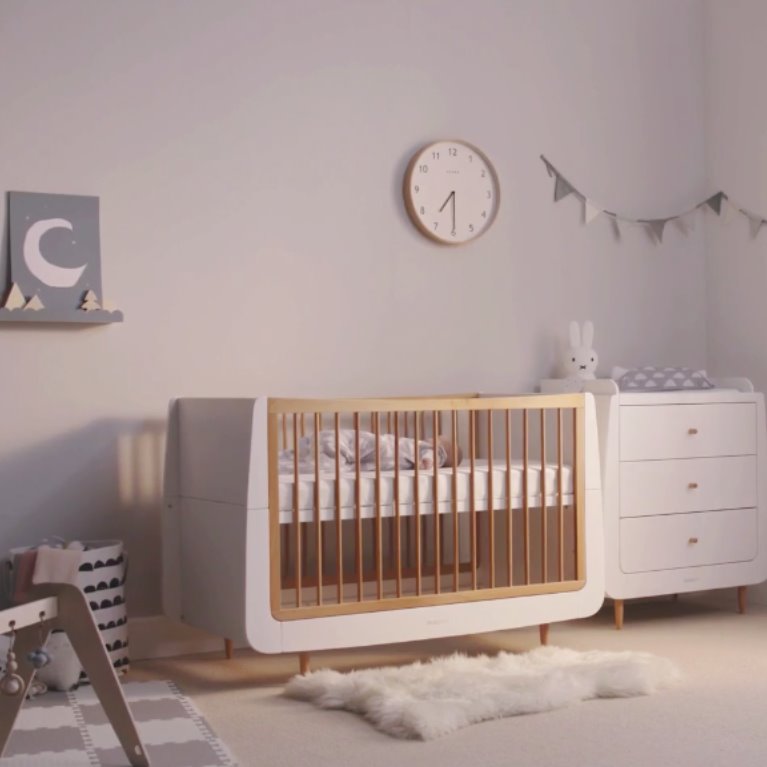 Shop the Shoot: SnuzPouch TV Ad