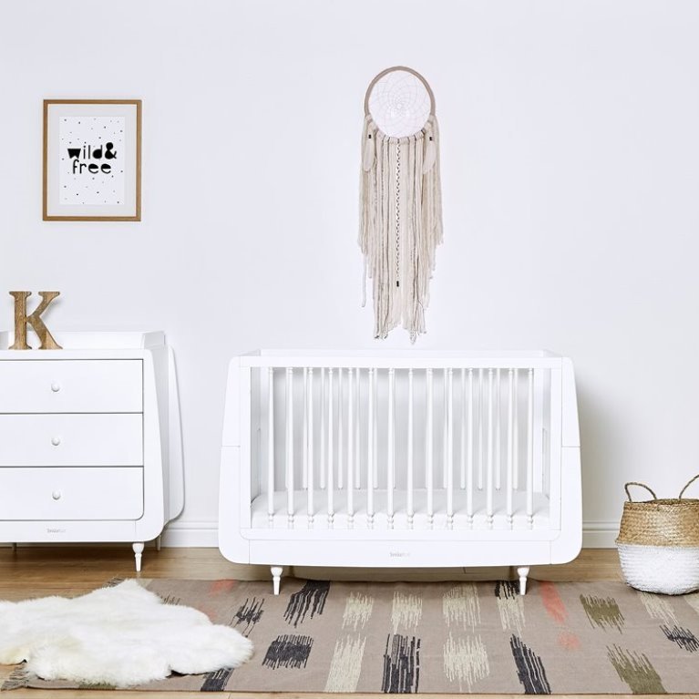 5 Clever & Simple Small Nursery Ideas Parents Love Right Now