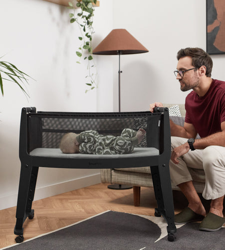 Are Bedside Cribs Safe For Co-Sleeping? ‐ Snuz