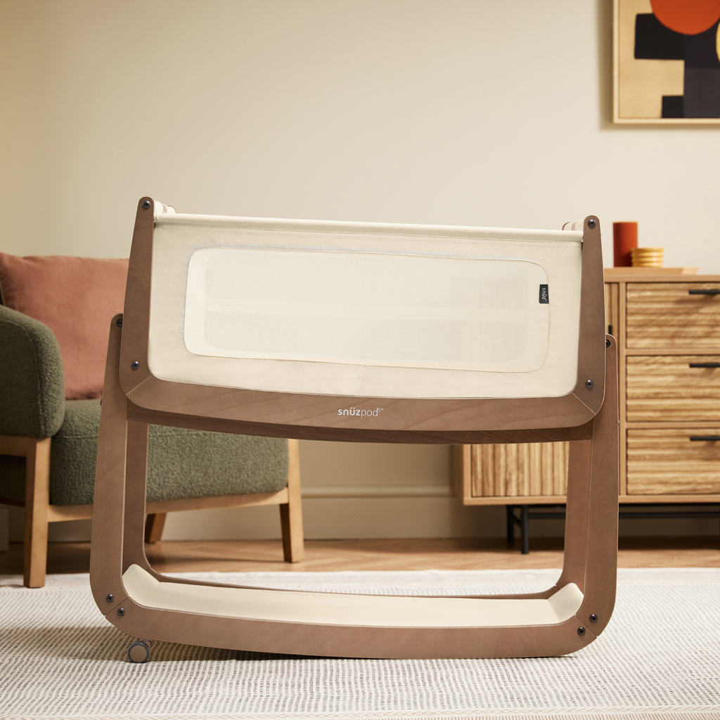 SnuzPod5 Bedside Crib Walnut