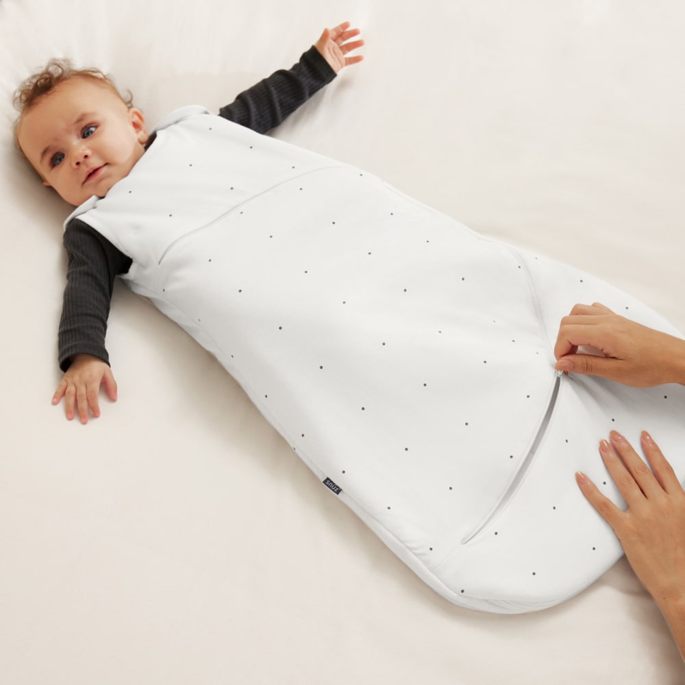 SnuzPouch Sleeping Bag – White Dot