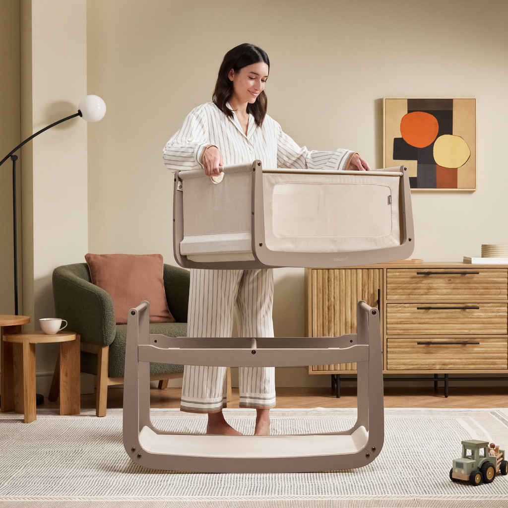 SnuzPod5 Bedside Crib Mocha