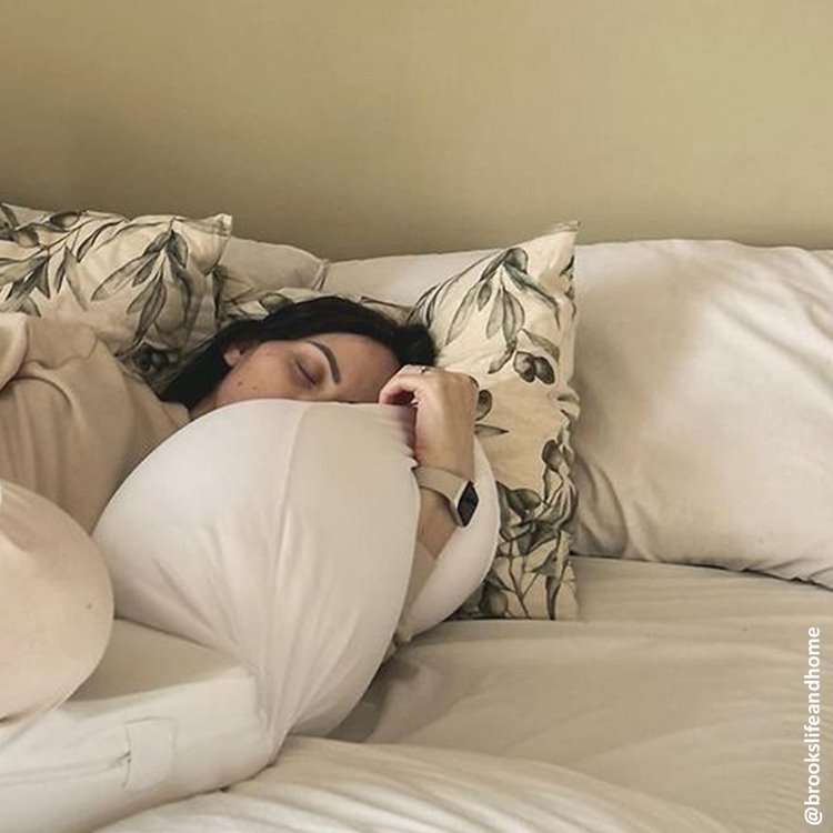 SnuzCurve Pregnancy Support Pillow - White