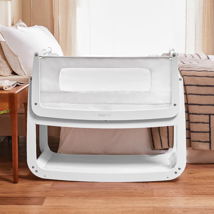 SnuzPod4 Bedside Crib Starter Bundle White