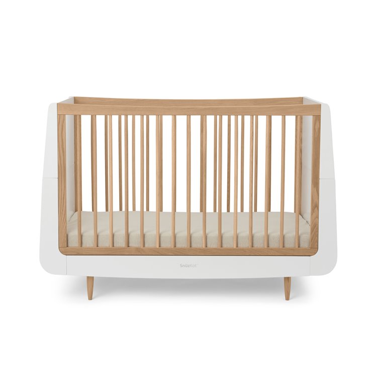 SnuzKot Skandi Cot Bed 'Oak'