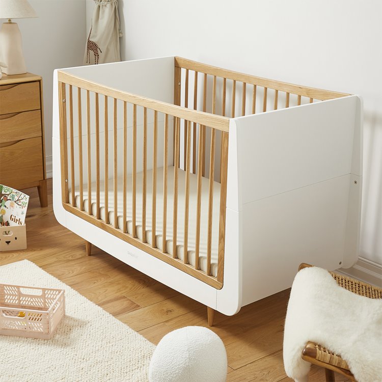 SnuzKot Skandi Cot Bed 'Oak'