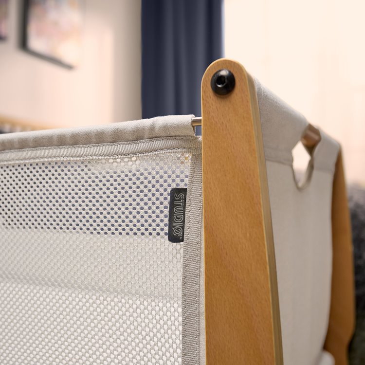 SnuzPod Studio Bedside Crib Stockholm