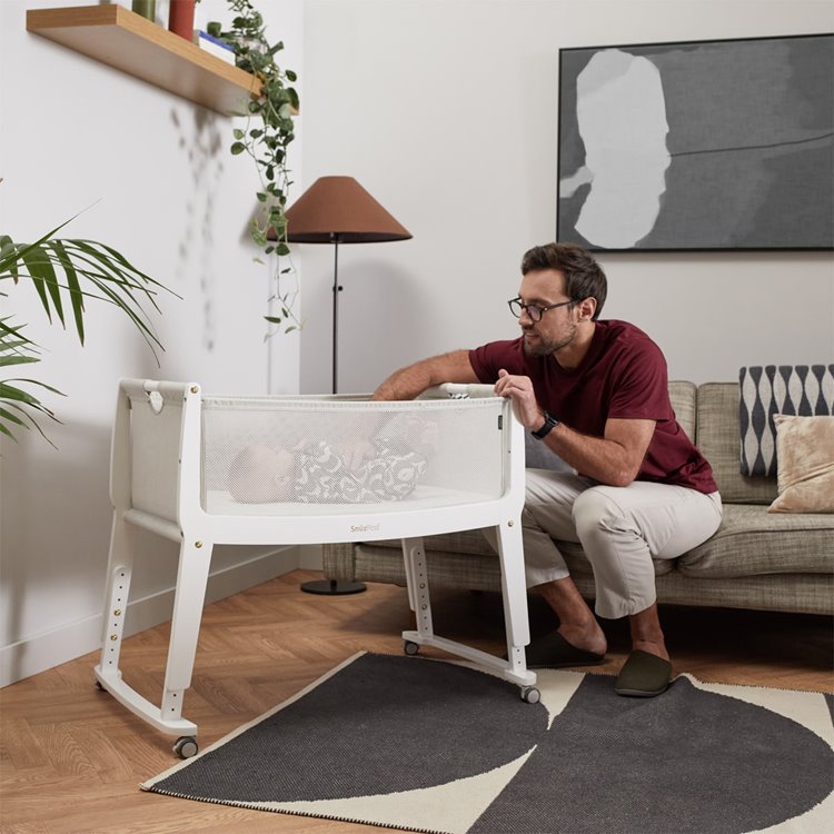 SnuzPod Studio Bedside Crib Paris