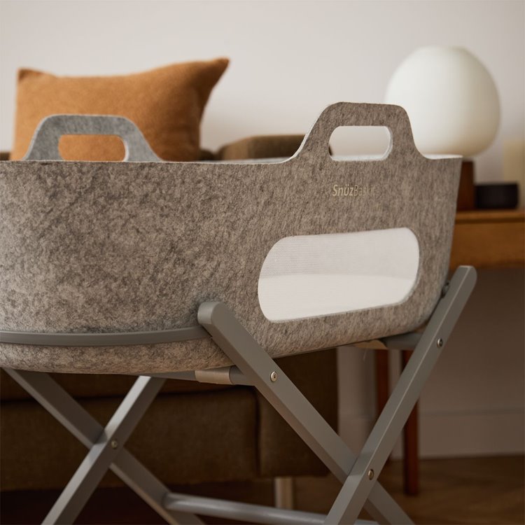 SnuzBaskit Light Grey Moses Basket & Dove Stand