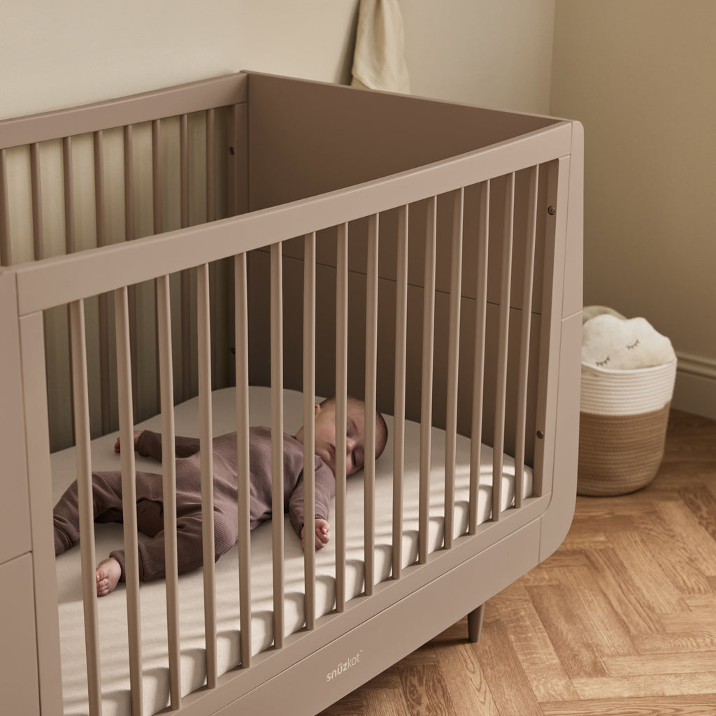 SnuzKot Skandi Cot Bed Mocha