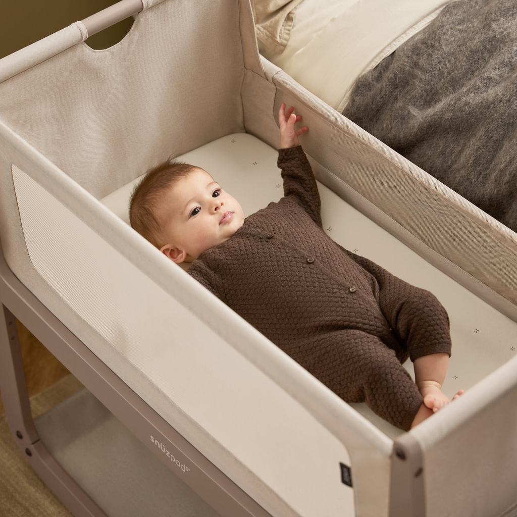 SnuzPod5 Bedside Crib Mocha