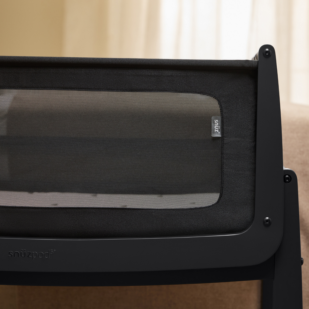 SnuzPod5 Bedside Crib Graphite