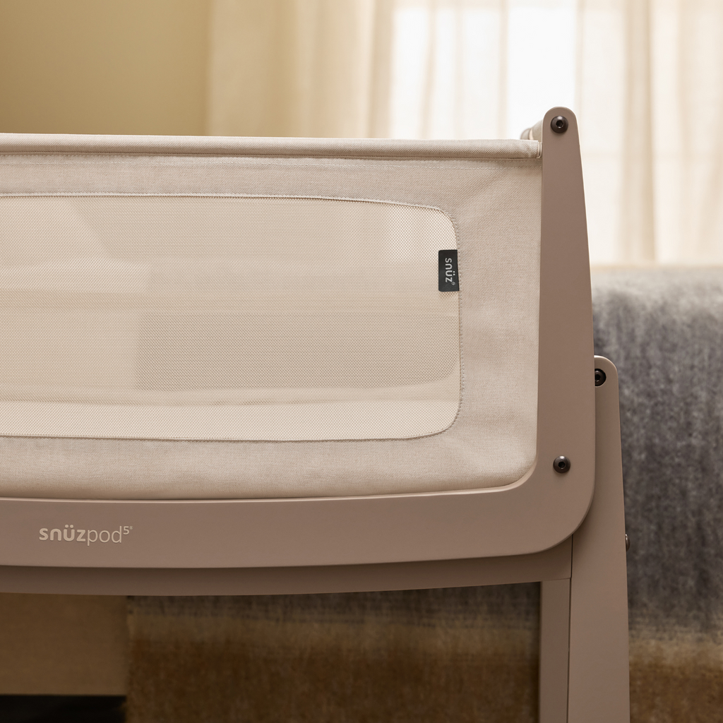 SnuzPod5 Bedside Crib Mocha