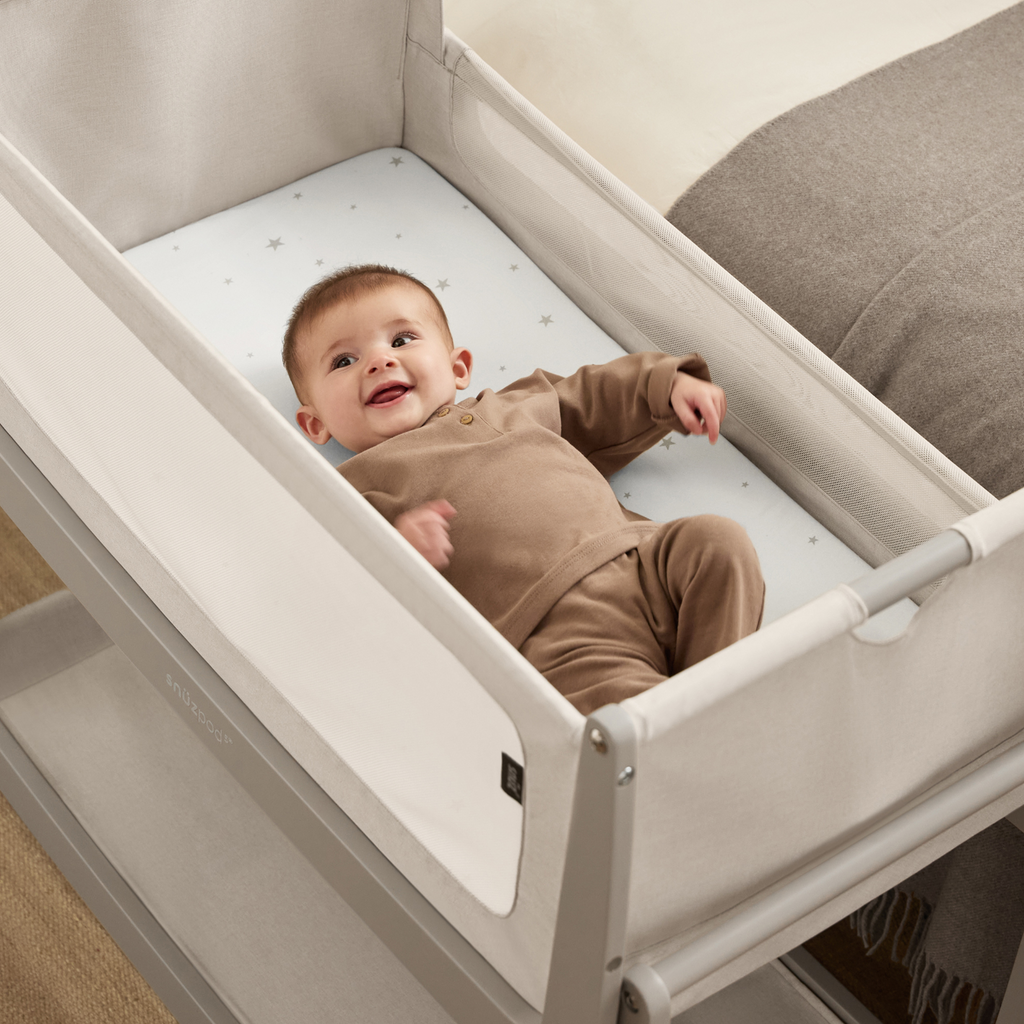 SnuzPod5 Bedside Crib Pebble
