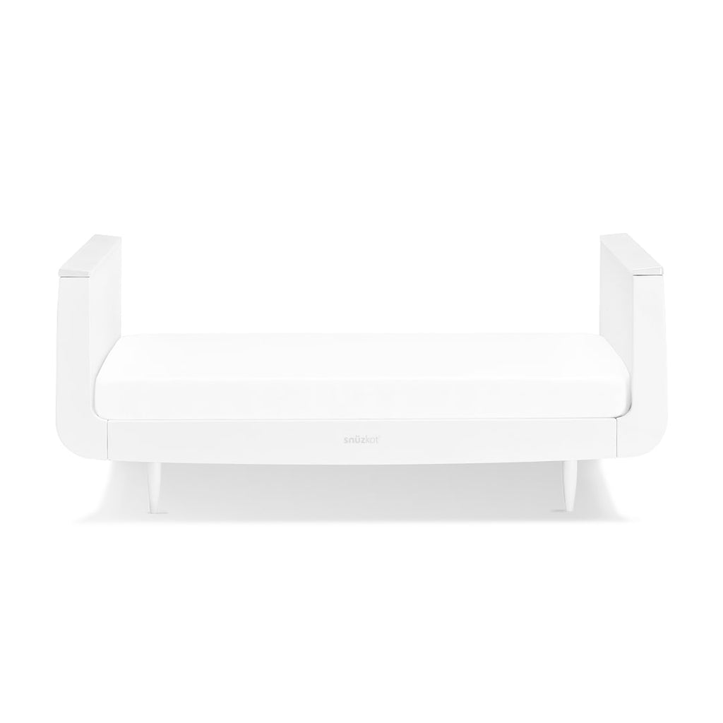SnuzKot Skandi 2 Piece Nursery Furniture Set White