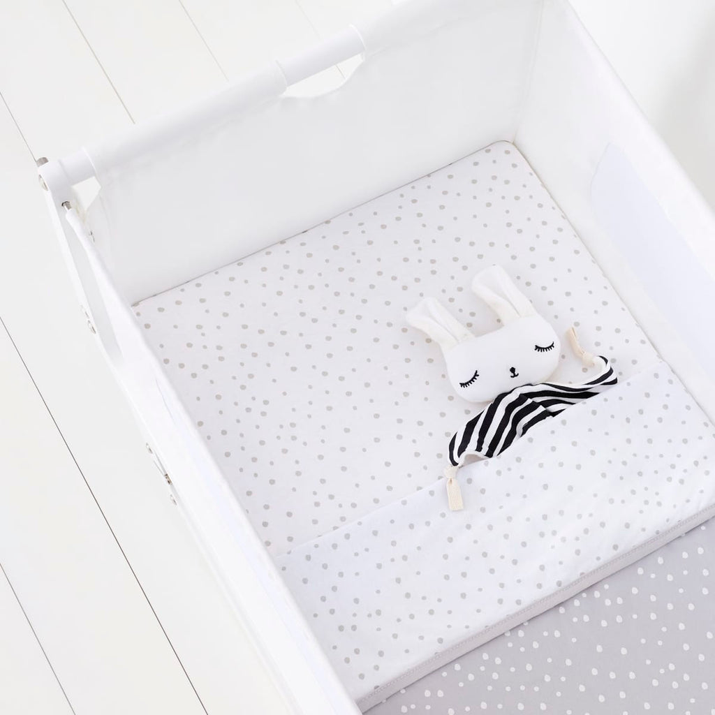 Cot & Cot Bed 2 Pack Fitted Sheet – Grey Spot