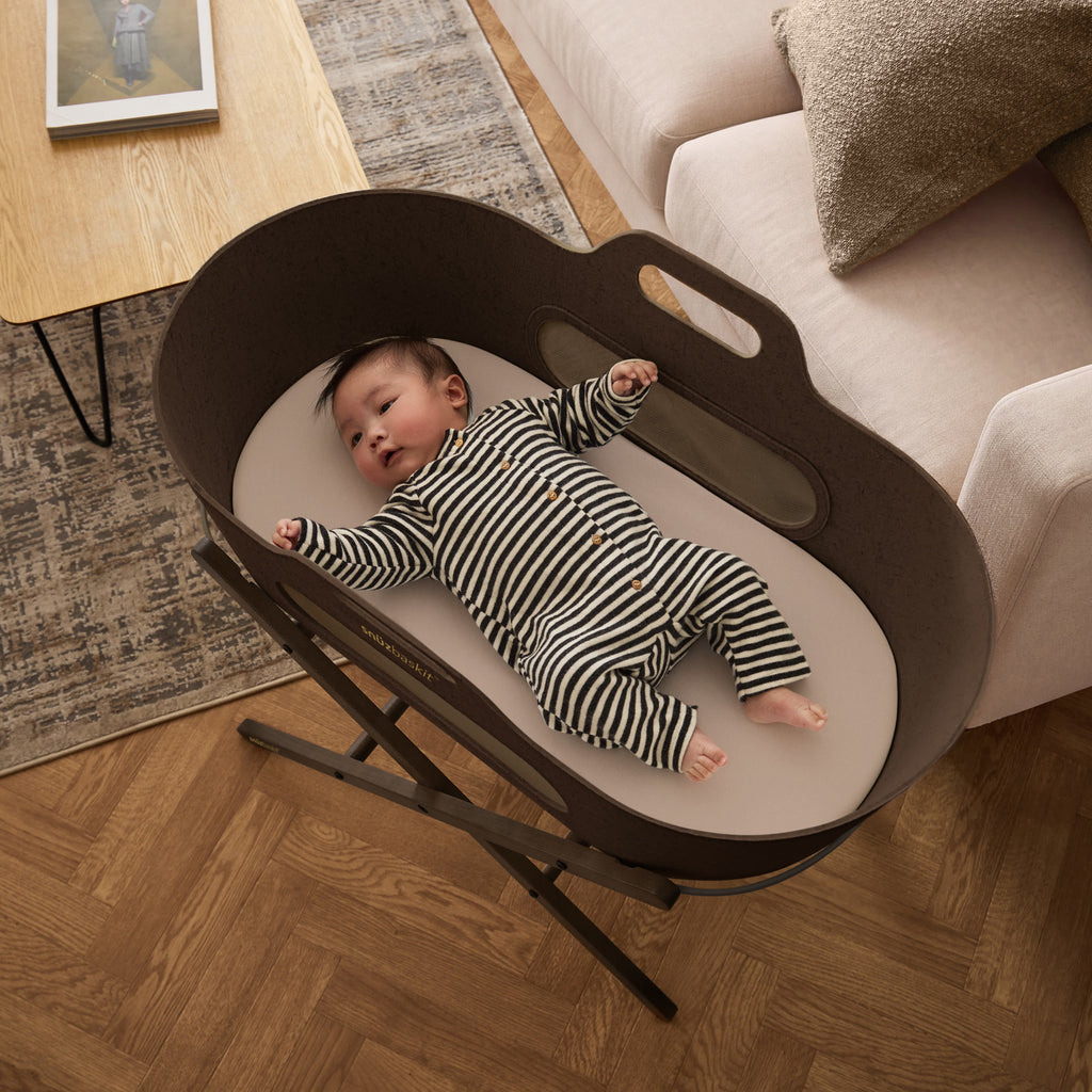SnuzBaskit Chocolate Moses Basket & Chocolate Stand
