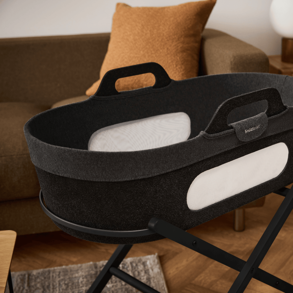 SnuzBaskit Graphite Moses Basket & Graphite Stand