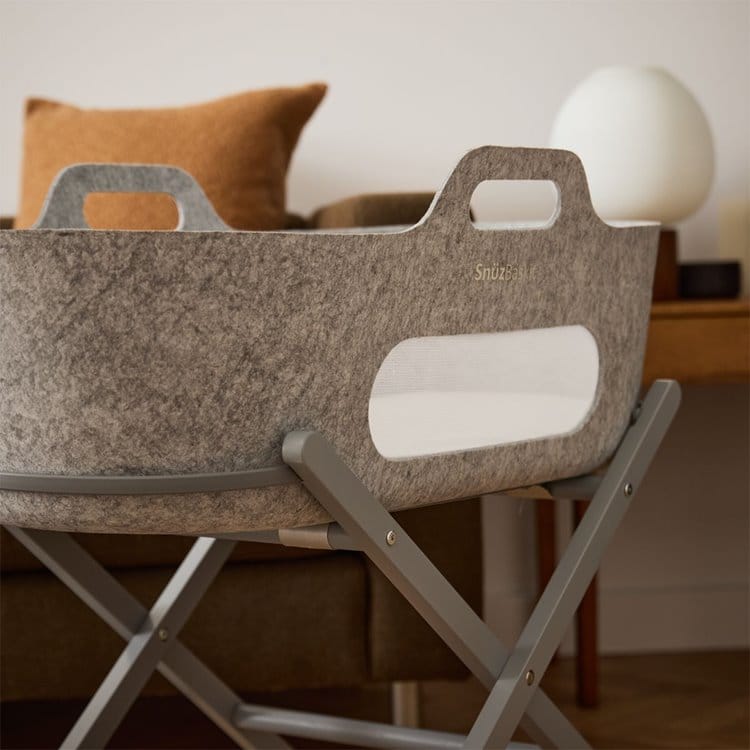 SnuzBaskit Light Grey Moses Basket & Dove Stand