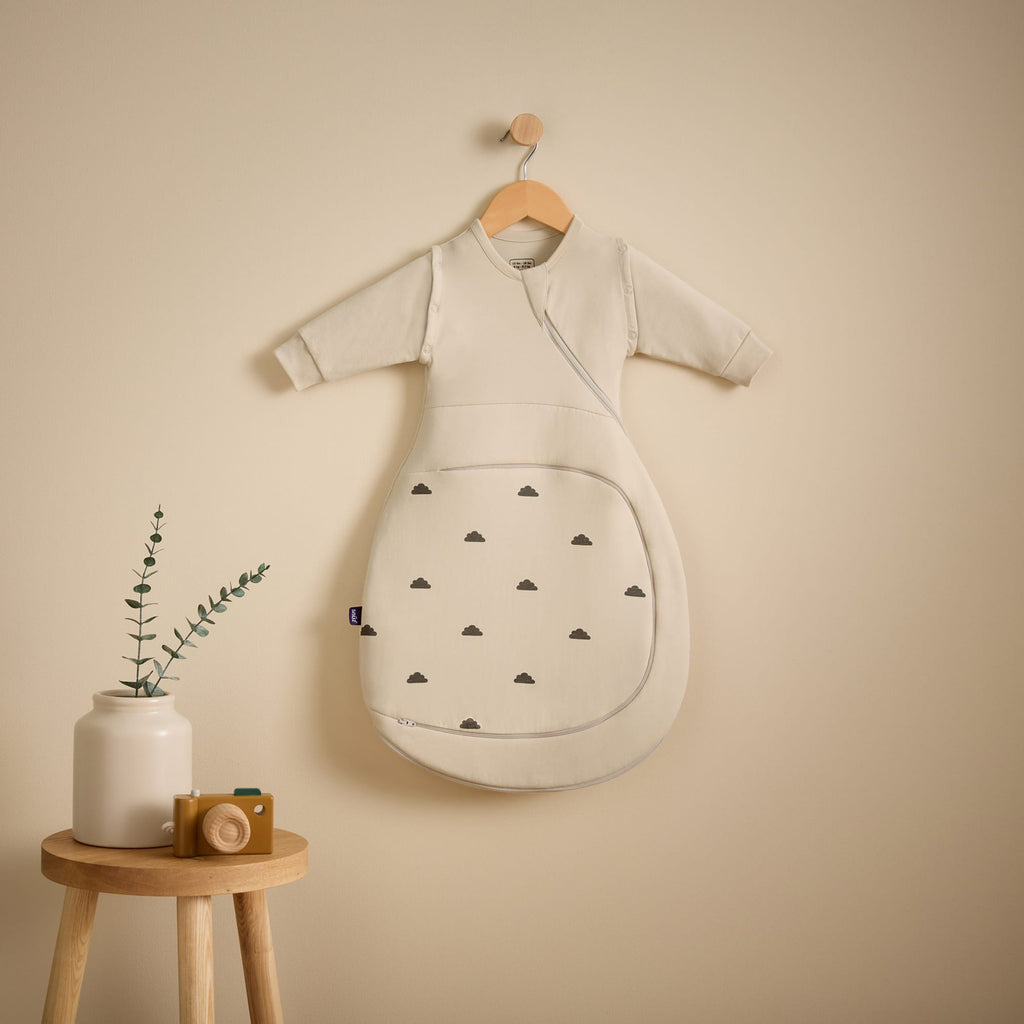 SnuzSwaddle 3-in-1 newborn swaddle bag - 2.5 TOG, Sand Cloud