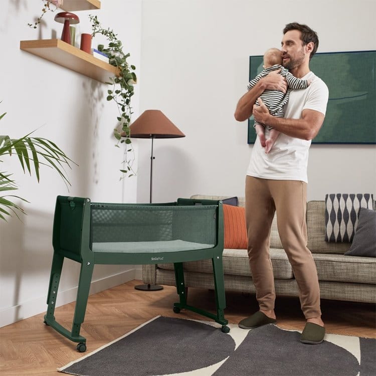 SnuzPod Studio Bedside Crib Berlin