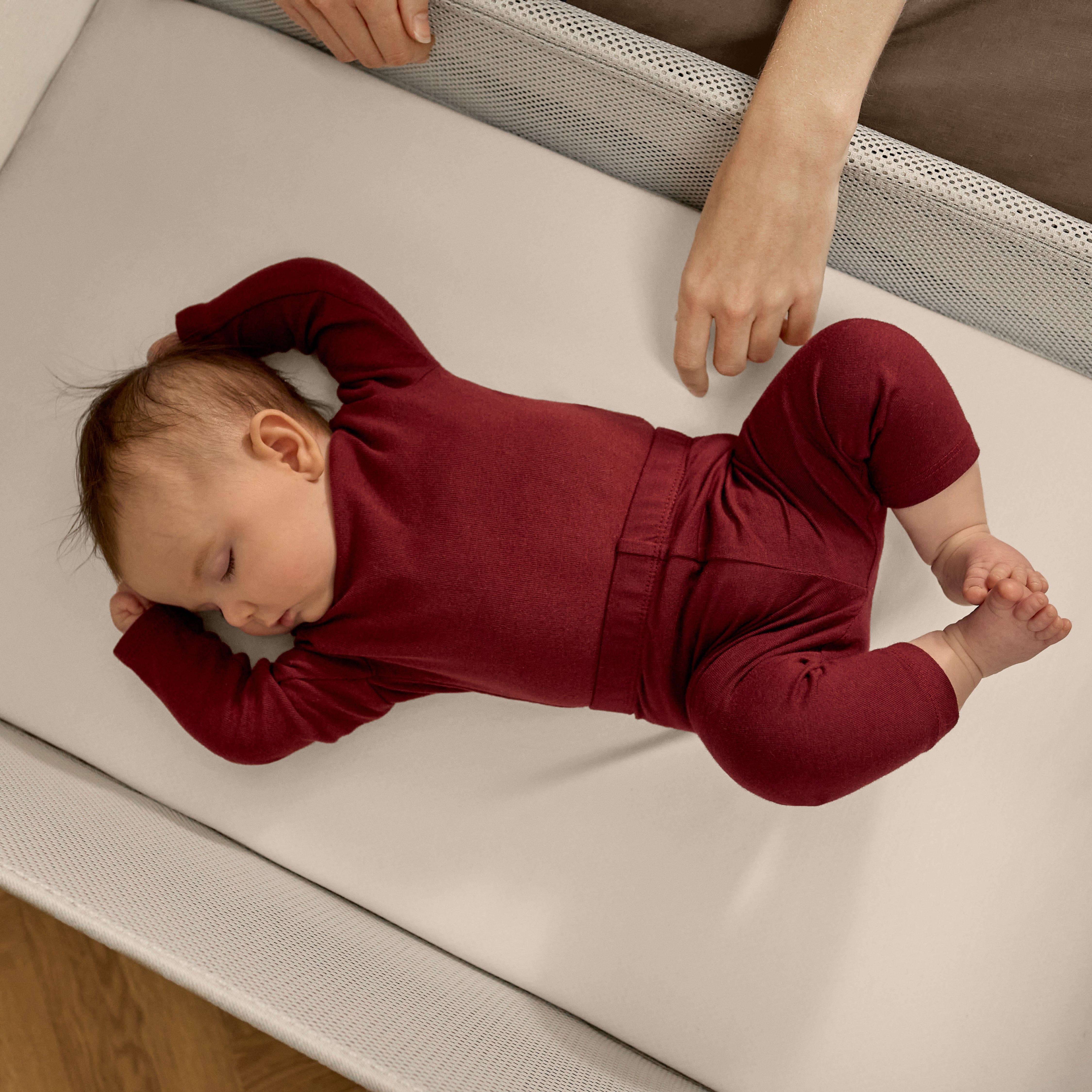 Snus Pod Snüz | SnuzPod Studio Bedside Crib Florence & Snuz