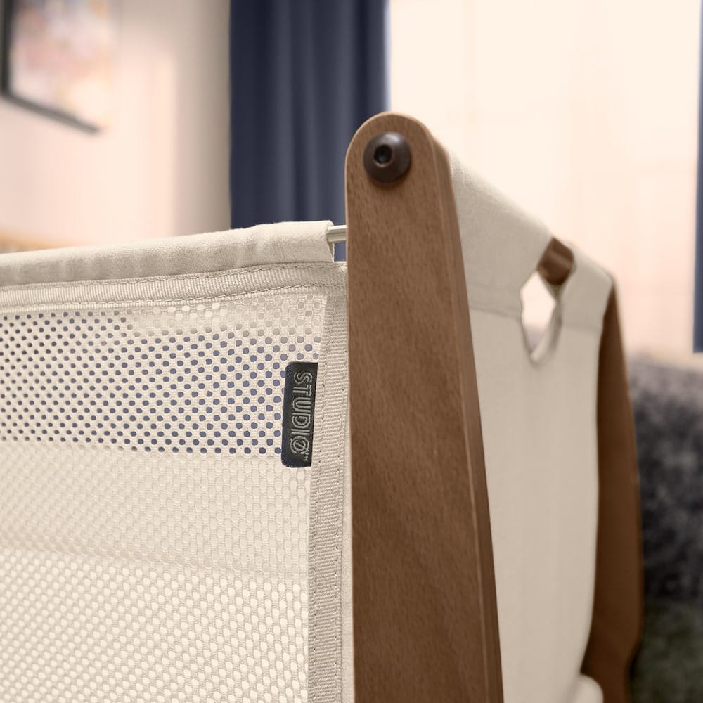 SnuzPod Studio Bedside Crib Rio