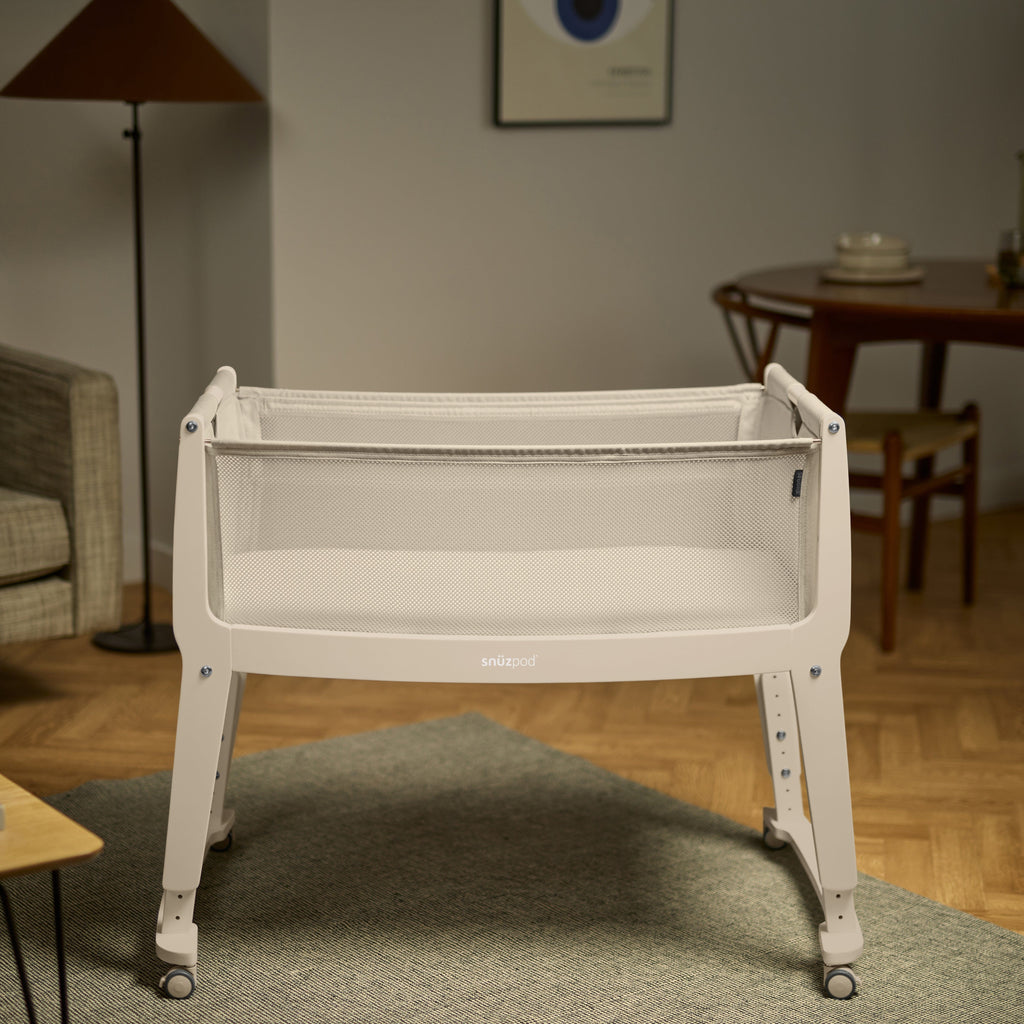 SnuzPod Studio Bedside Crib Vienna