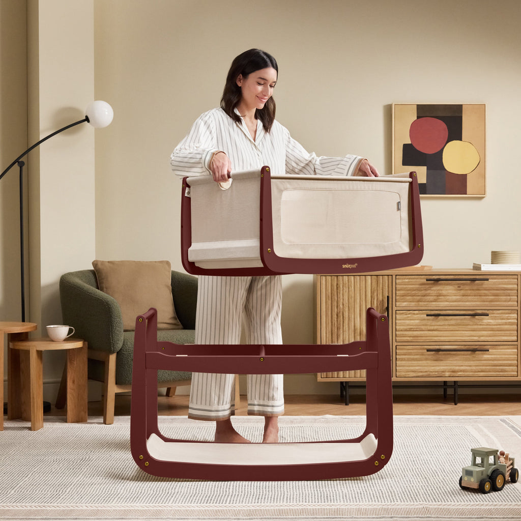 SnuzPod5 Bedside Crib Rouge
