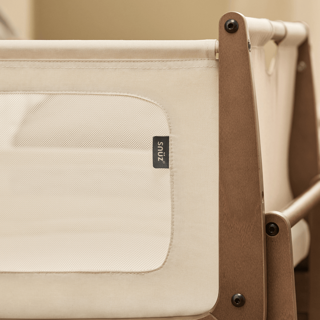 Snus Pod Snüz | SnuzPod5 Bedside Crib Walnut & Snuz